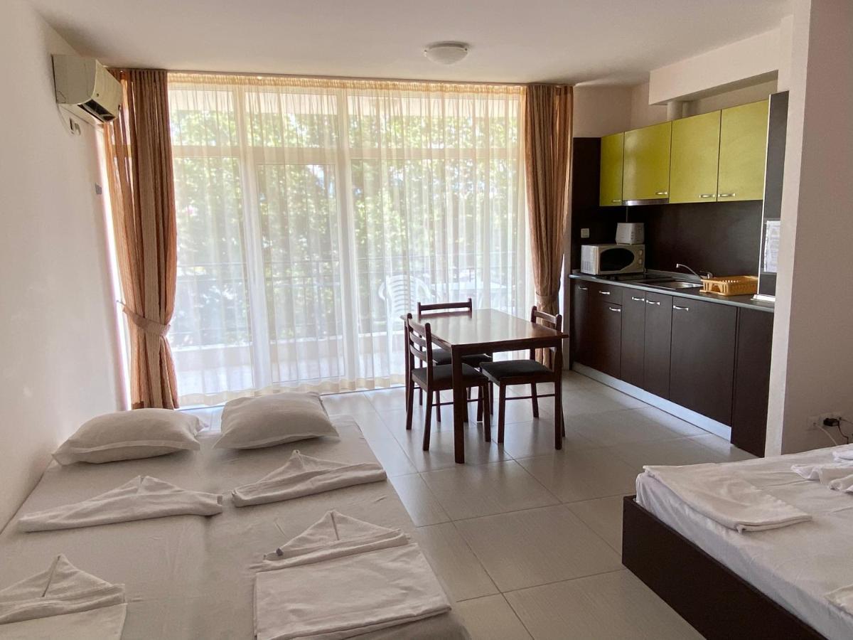 Holiday Apartments Grand Kamelia Σάνι Μπιτς Εξωτερικό φωτογραφία