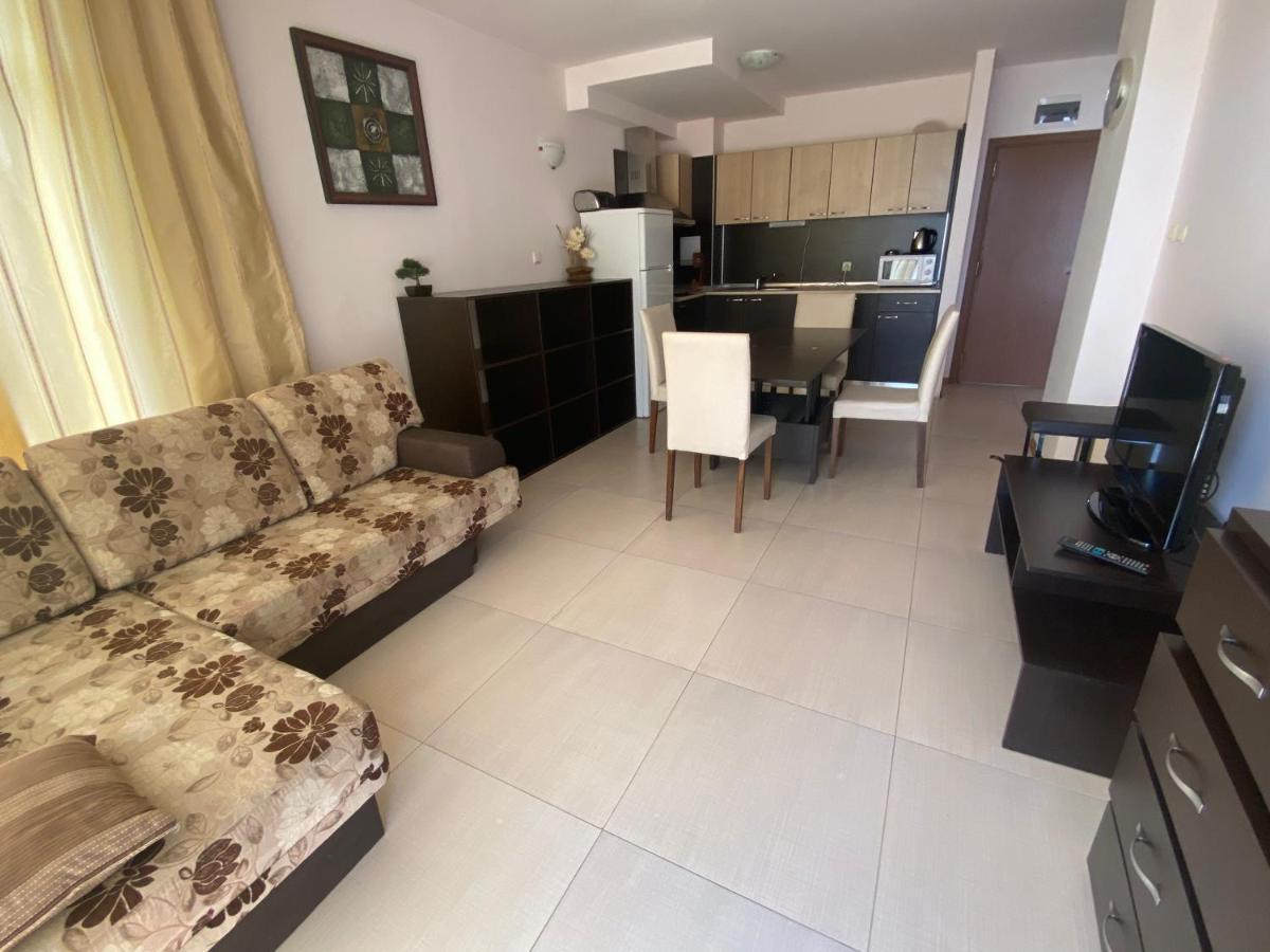 Holiday Apartments Grand Kamelia Σάνι Μπιτς Εξωτερικό φωτογραφία